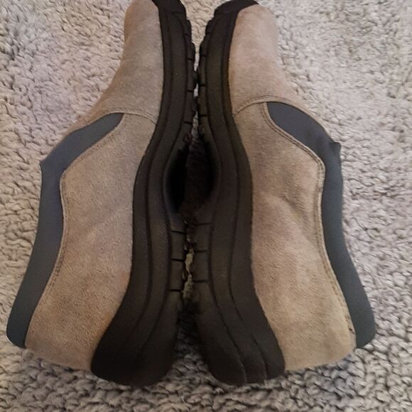 Easy Spirit Gray Loafers - Picture 8 of 11